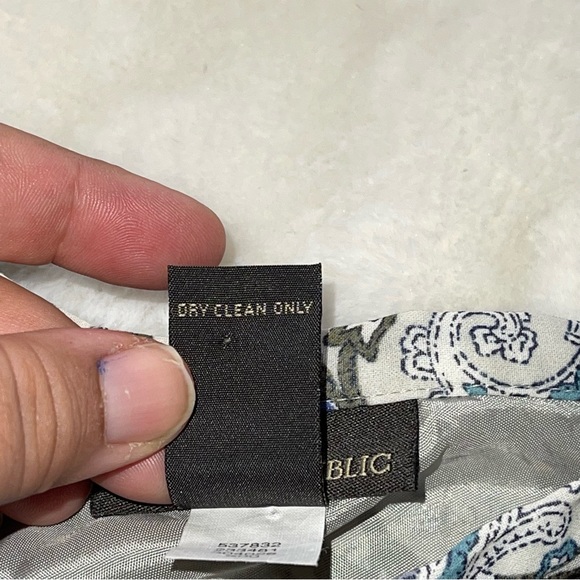 Banana Republic Paisley Skirt - Picture 8 of 10